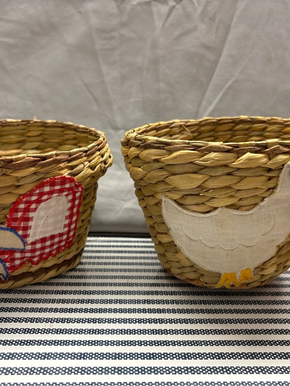 Handwoven Natural Straw Decorative Basket with White Chicken Appliqué